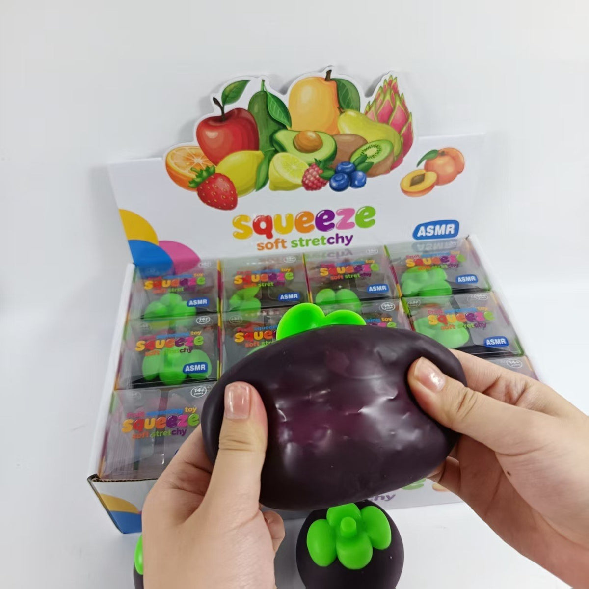 Squishy Toy - Crunchy Plum / Mangosteen (8 cm)
