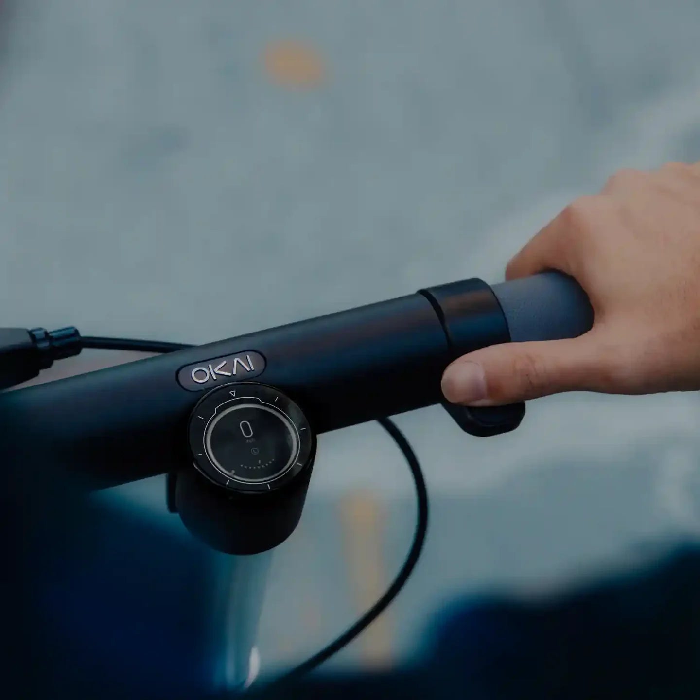 OKAI Neon Pro ES30 Electric Scooter – 20 MPH Top Speed, Long-Range Commuter Scooter