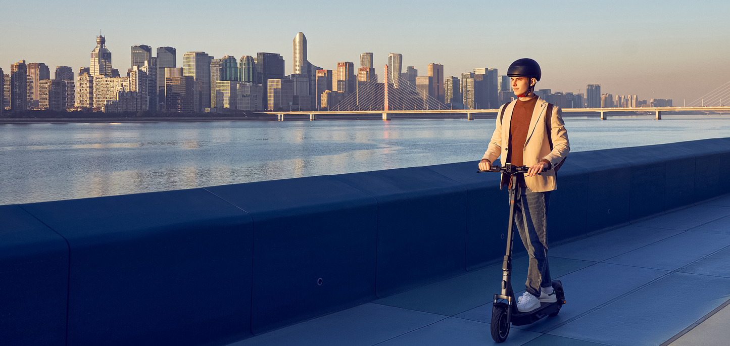 Yadea KS7 Pro Electric Scooter – 500W Motor, Long-Range Commuter Scooter with 10" Tires & Dual Suspension